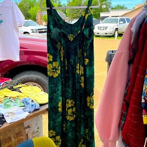 Vintage Hawaiin Dress